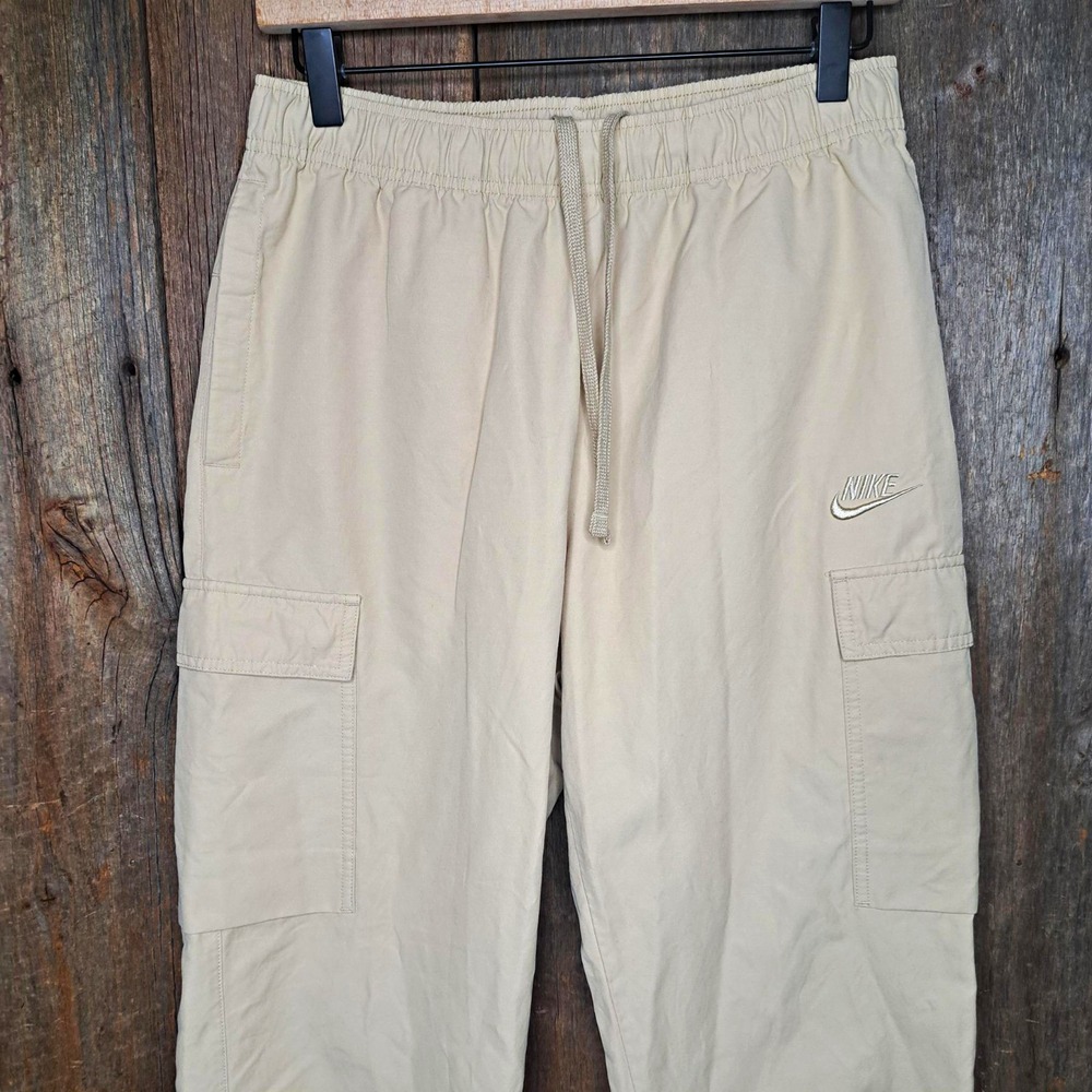Nike Sportswear Gorpcore Lite Y2k Vibes Woven Nylon Cargo Pants Men S Beige